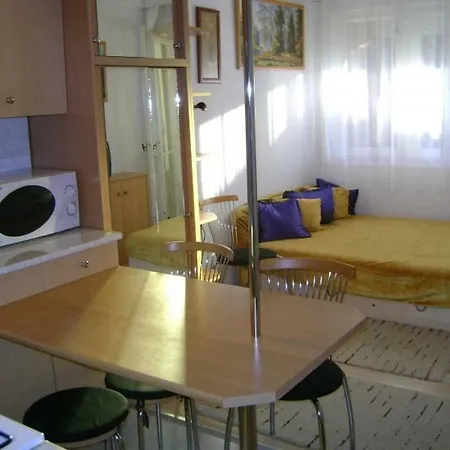 Carmen Apartman Apartment